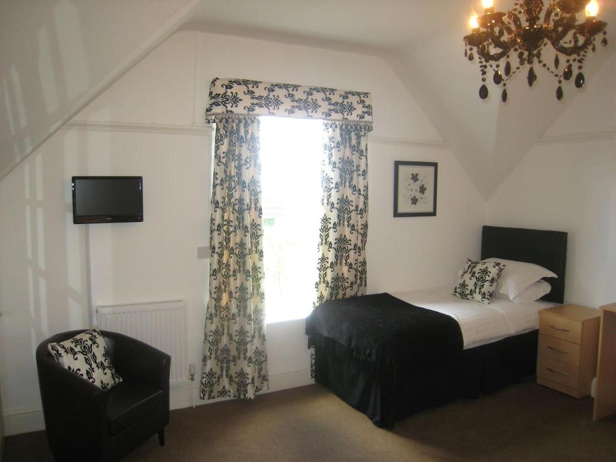 Arden Hill Farmhouse - Hot Tub, Snooker Table, Sleeps 16 ستارتفورد أبون آفون المظهر الخارجي الصورة