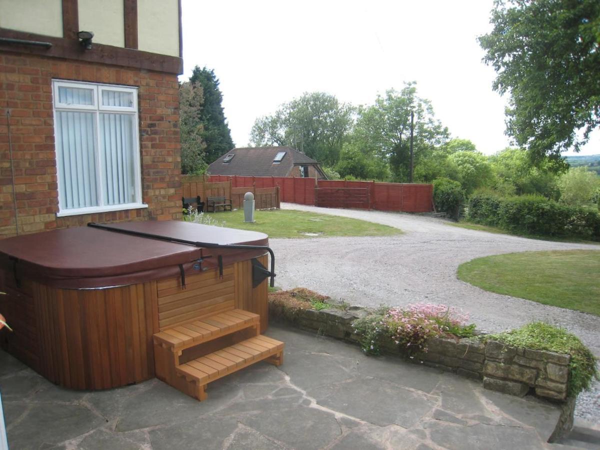 Arden Hill Farmhouse - Hot Tub, Snooker Table, Sleeps 16 ستارتفورد أبون آفون المظهر الخارجي الصورة